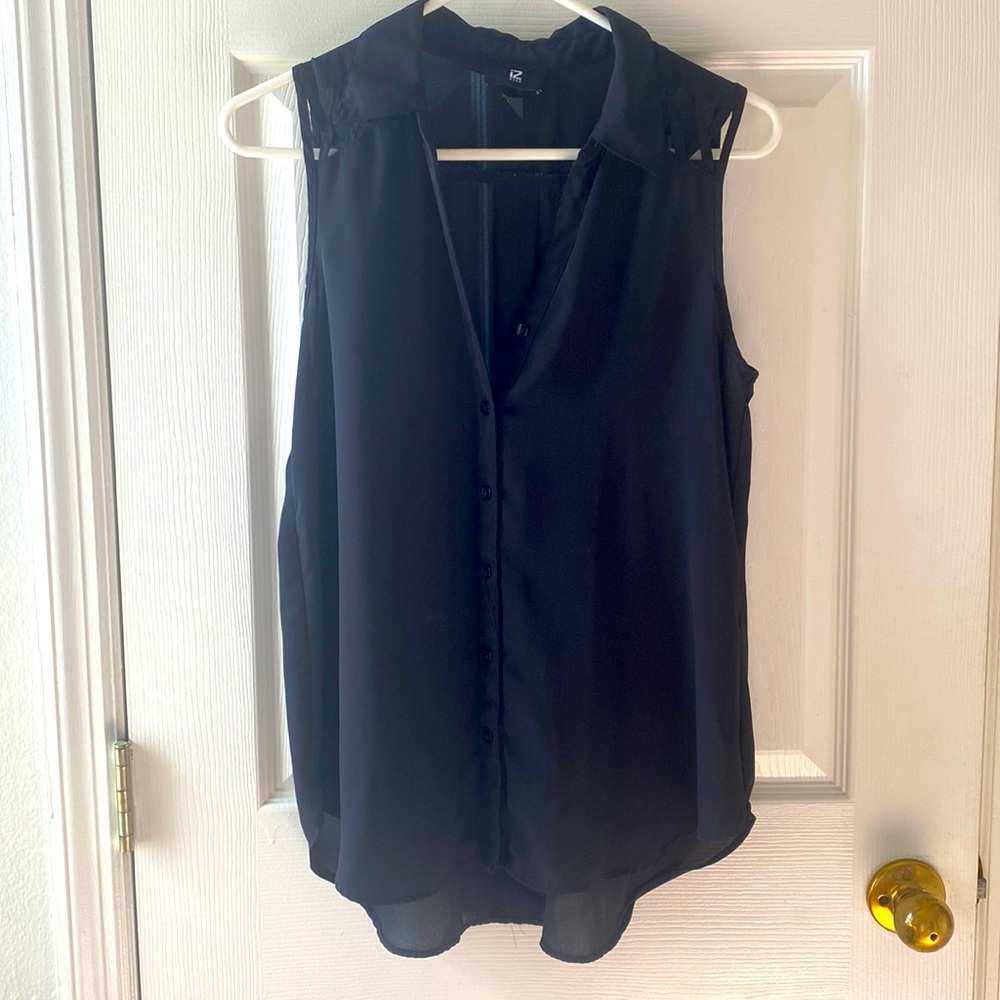IZ Byer black collared button down tank top with shoulder cut outs